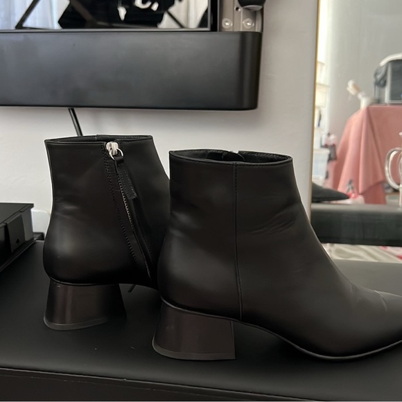 Freda Salvador Pointed Toe Heel Boots Size 6,5 - Picture 4 of 6